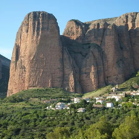 Turisticos Mallos De Huesca Апартаменты Аербе