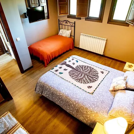 特丽斯特科斯马洛斯徳胡斯卡公寓式酒店 *