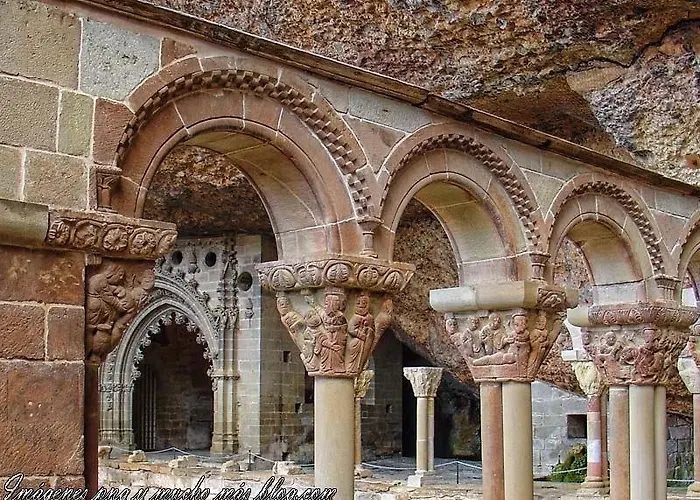 Turisticos Mallos De Huesca